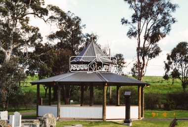 Photograph, A walk through the cemetery at Kangaroo Ground, Diana Bassett-Smith, 1 October 2001, 2001