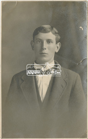 Postcard, Sinclair family, Diamond Creek, 1918c