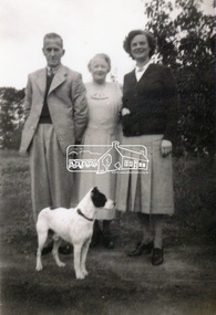 Photograph, Dave Thompson, Lily Theodora Myrtle Thompson (nee May) and Sarah Alberta Lousie Salvado