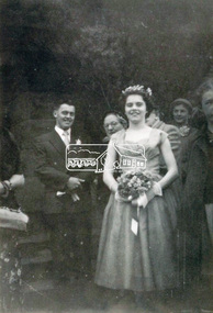 Photograph, Merlyn and Bill Joyce