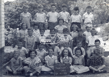 Photograph, Panton Hill State School, Grades IV to VIII, 1954, 1954