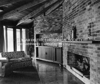 Photograph, Michael Wood, Interior, Octagonal house by Alistair Knox, 50 Overbank Road, Eltham, 1969, 1969