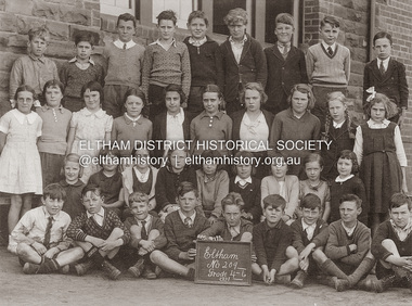 Photograph, Grade 4-6, Eltham State School, 1937