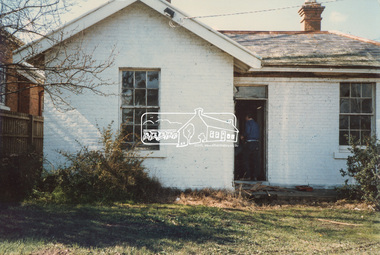 Photograph, Former Eltham Police Residence, 728 Main Road, Eltham, c.1985, 1985c