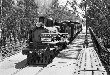 Photograph, VR Commissioner's Special train, steam locomotive D3-639 crossing the Echuca-Moama Road Rail Bridge over the Murray River from Moama, NSW to Echuca, Victoria, 1962