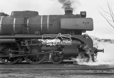 Photograph, R-class steam locomotive R-704 at Echuca Railway Station, August 1963, 1963