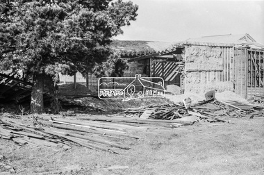 Photograph, Timber salvage during demolition of former Templestowe Cool Store, c.November 1974, November 1974