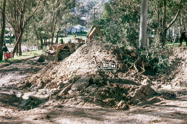 Photograph, Baldwin Avenue at Lilicur Road, Montmorency, c.1972, 1972c