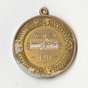 Medallion, Won by G.W. Gunning, 1911; N.G.C., Presented by J.R. Hutchinson, 1911