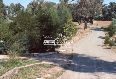 Photograph, Driveway detail, Riverhill Drive, Lower Plenty, c.March 1981, 1981