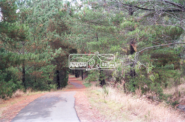 Negative - Photograph, Maroondah Aqueduct Trail west of Ingrams Road, Research, 1991