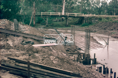 Slide, Construction of new bridge, looking downstream from east bank towards existing Lintons Bridge across Arthurs Creek, Doctors Gully Road, Nutfield, 22 February 1972, 1972