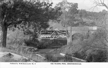 Photograph, The Rose Stereograph Company, The Wading Pool, Greensborough, c.1939