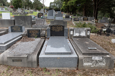 Photograph, Peter Pidgeon, Grave of Violet Feldbauer (nee Teagle), Eltham Cemetery, Victoria, 5 April 2021