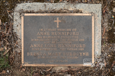 Photograph, Peter Pidgeon, Grave of Anne Hunniford (nee Hamilton Burgoyne) and Anne Jane Hunniford, Eltham Cemetery, Victoria, 5 April 2021