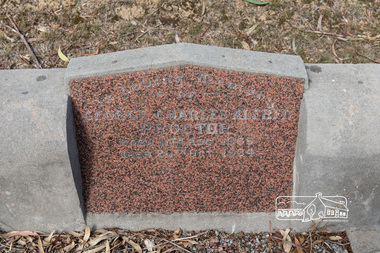Photograph, Peter Pidgeon, Grave of George Charles Alfred Procter, Eltham Cemetery, Victoria, 5 April 2021