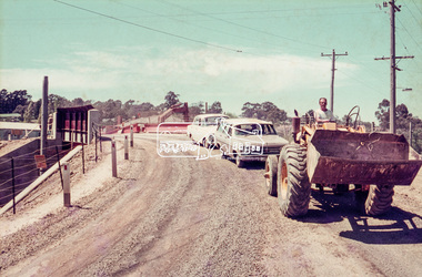 Slide, Sherbourne Road overpass, Briar Hill, c.Oct 1970