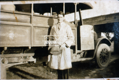 Slide, Hurstbridge to Kinglake Bus, c.1910