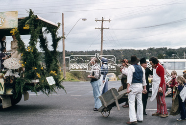 Slide, Grand Parade, Fifth Eltham Community Festival, 11 Aug 1979