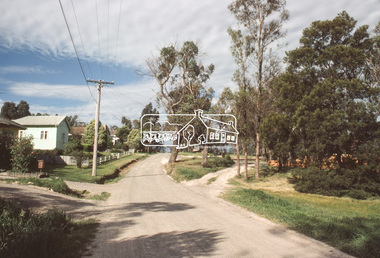 Slide, View looking northeast to turnabout near 10 McCarthy Grove, Montmorency, c.Oct. 1980