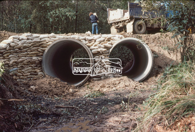 Slide, Culvert construction: Buttermans Track, St Andrews, 19 Jun. 1981