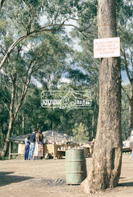 Photograph, St Andrews Community Market, Kangaroo Ground-St Andrews Rd, St Andrews, c.May 1988
