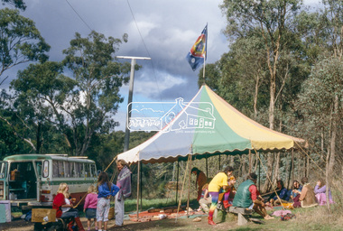 Photograph, St Andrews Community Market, Kangaroo Ground-St Andrews Rd, St Andrews, c.May 1988