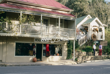 Photograph, Folkart, 232 Yarra Street, Warrandyte, c.May 1988