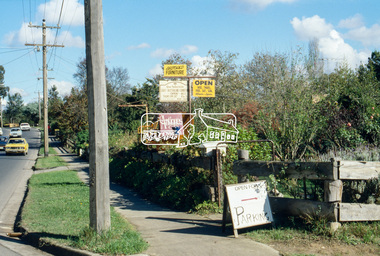 Slide - Photograph, Antique store, 1149 Main Road, Eltham, c.May 1988