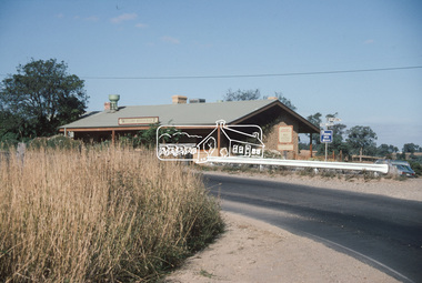 Slide - Photograph, Wellers Restaurant, Eltham-Yarra Glen Road, Kangaroo Ground, c.Mar. 1989