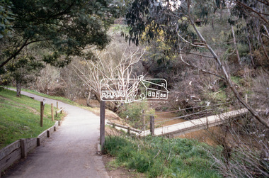 Slide - Photograph, Footbridge, Montmorency Park, c.Sep. 1989