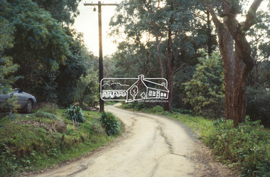 Slide - Photograph, Peter Street, Eltham, c.June 1990