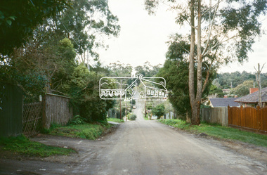 Slide - Photograph, John Street, Eltham, c.June 1990