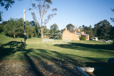 Slide - Photograph, Shillinglaw Cottage, Eltham Common, Panther Place, Eltham, 27 May 1990