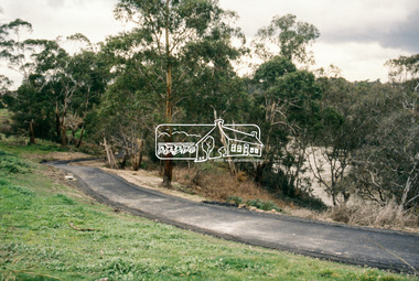 Slide - Photograph, Main Yarra Trail, Lower Plenty, c.Aug. 1990