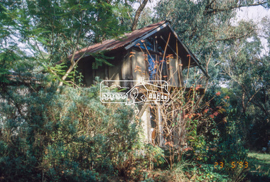 Slide - Photograph, Macgregor Knox House, John Street, Eltham, 23 May 1993