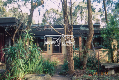 Slide - Photograph, Busst house, cnr of Kerrie Crescent and Silver Street, Eltham, 23 May 1993