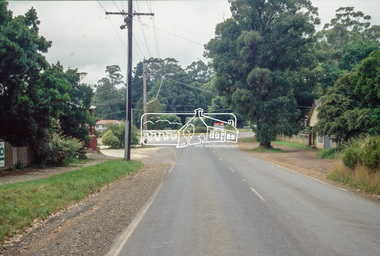Slide - Photograph, Whittlesea-Kinglake Road, Kinglake, c.1993
