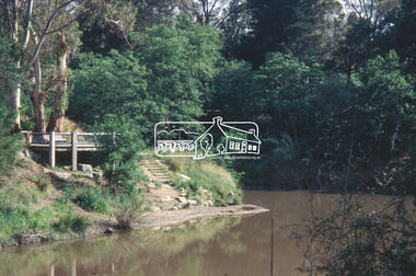 Slide - Photograph, Viewing platform near the confluence of Diamond Creek and Yarra River, c.Nov. 2001