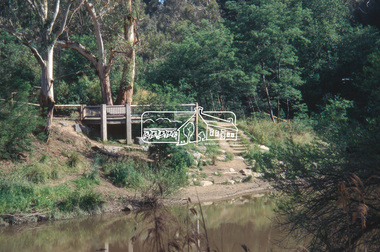 Slide - Photograph, Viewing platform near the confluence of Diamond Creek and Yarra River, c.Nov. 2001