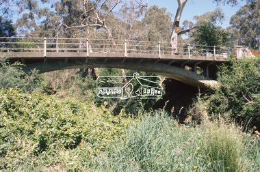 Slide - Photograph, Monash Bridge, Arthurs Creek Road, Hurstbridge, c.Nov. 2001