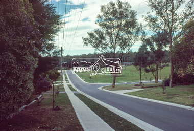 Photograph, Brixton Avenue, Eltham North, Oct. 1980