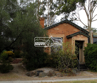 Photograph, Jim Connor, Main Road, Eltham, 11 Mar 2007