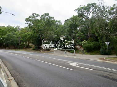 Photograph, Jim Connor, Main Road, Eltham, 14 Jan 2017