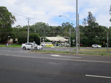 Photograph, Jim Connor, Main Road, Eltham, 14 Jan 2017