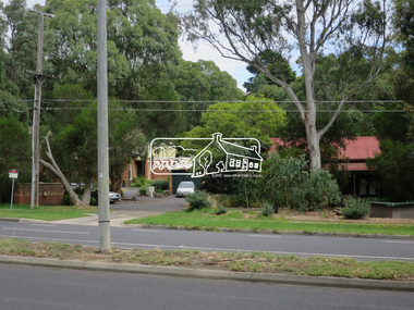 Photograph, Jim Connor, Main Road, Eltham, 14 Jan 2017