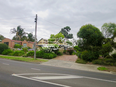 Photograph, Jim Connor, Main Road, Eltham, 14 Jan 2017
