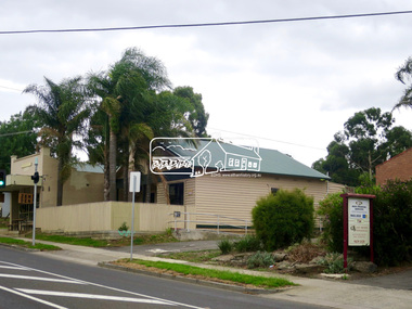 Photograph, Jim Connor, Main Road, Eltham, 14 Jan 2017