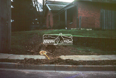 Slide - Photograph, 728 Main Road, cnr of Brougham Street, Eltham, May 1988, c.May 1988