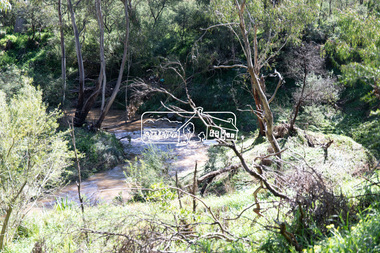 Photograph, Peter Pidgeon, Diamond Creek near Main Road Bridge, Eltham South, 8 Sep. 2021